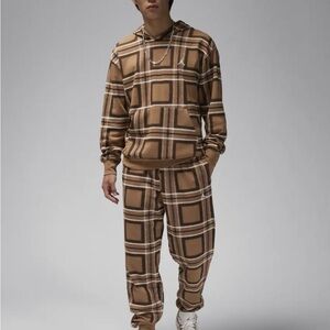 Jordan Plaid Fleece Hoodie and Joggers in Brown